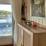 Sea With Swimming Cove By Edholmen Marina 斯科耶霍伦