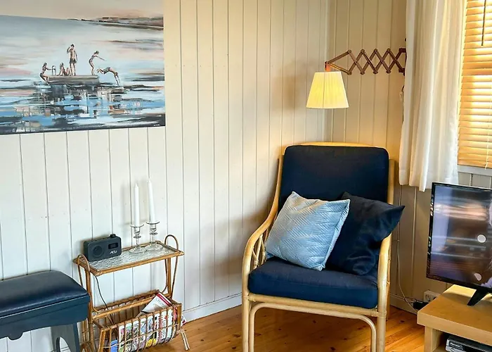 Sea With Swimming Cove By Edholmen Marina 別荘 Skjærhollen